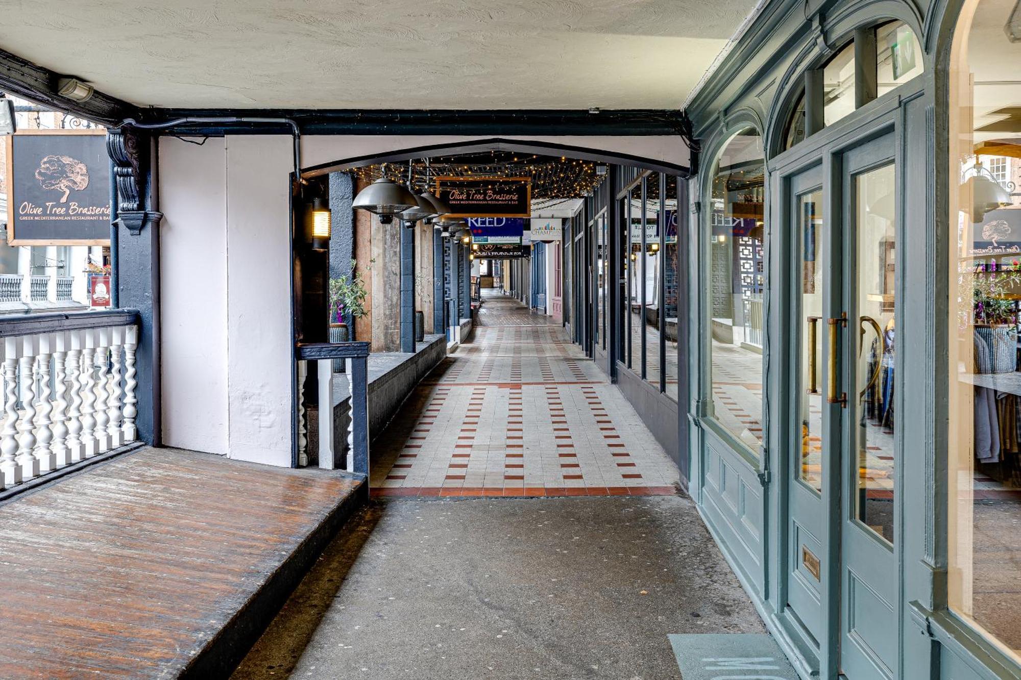 Insta-Worthy Loft On Historic Chester Rows, Sleeps 4 & Free Parking المظهر الخارجي الصورة